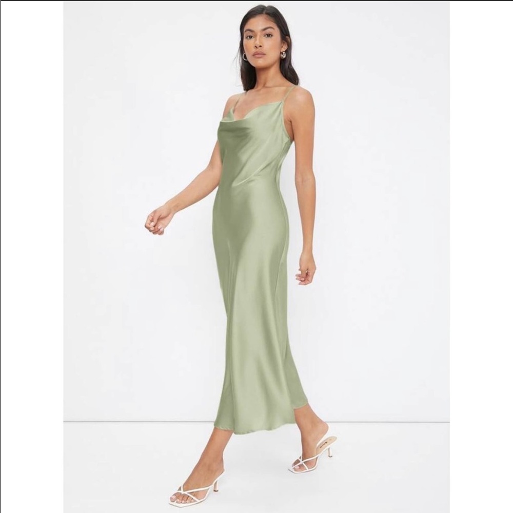 Wilfred slip dress sage green